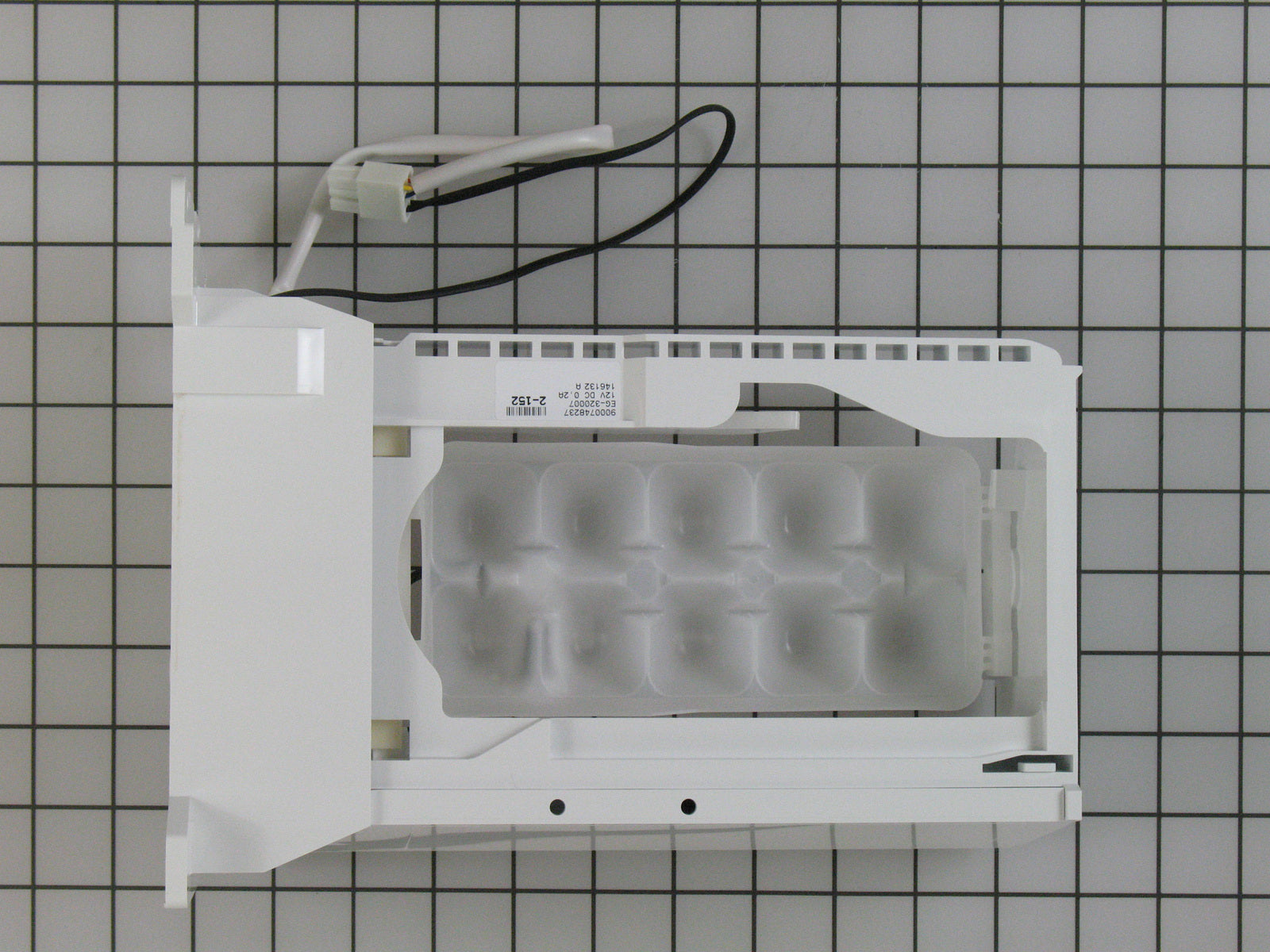 Bosch Refrigerator Ice Maker Part 00744441