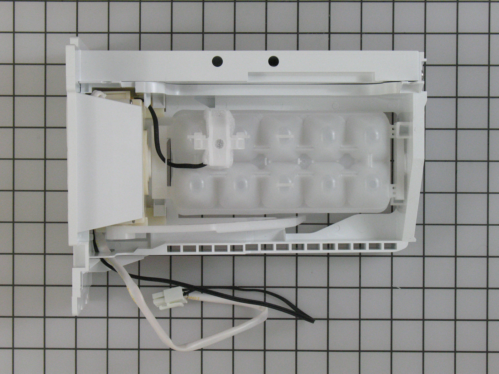 Bosch Refrigerator Ice Maker Part 00744441