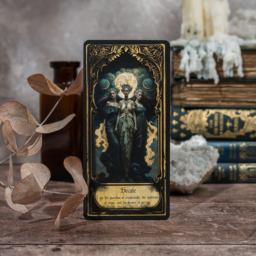 Obsidian Veil Oracle Deck (Collector's Edition)