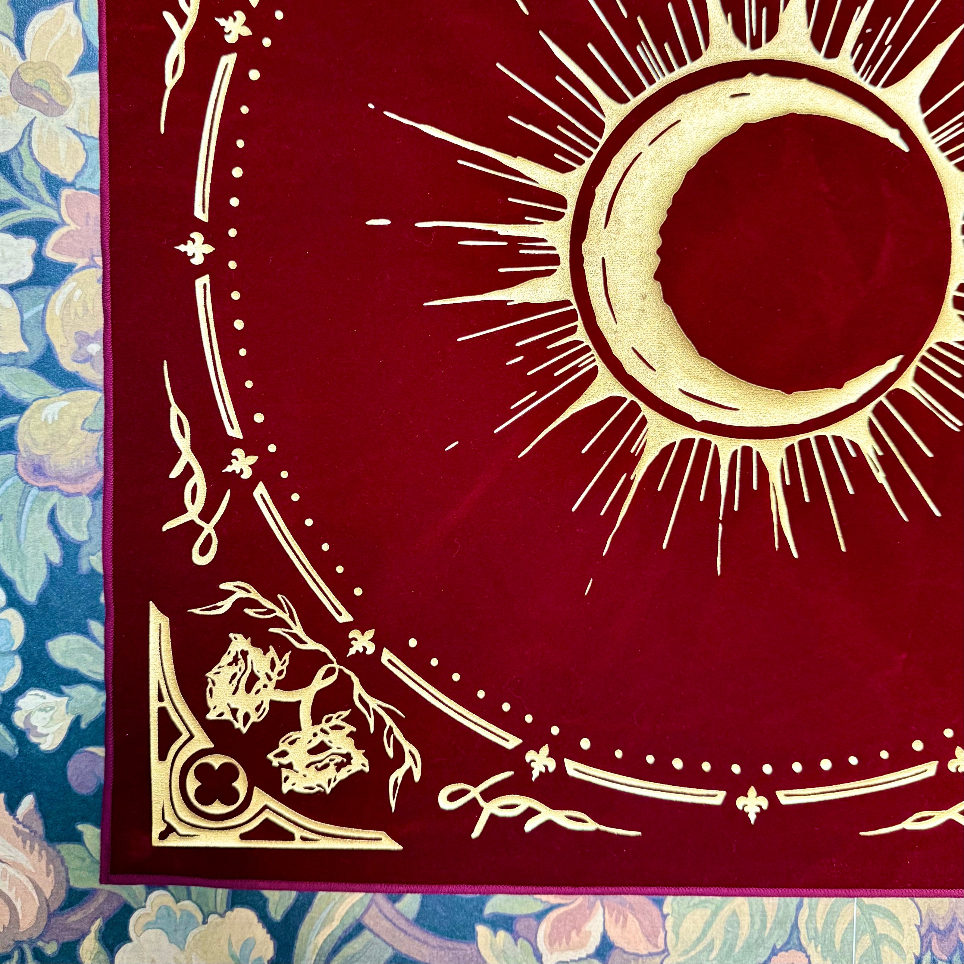 Eclipsa Altar Cloths