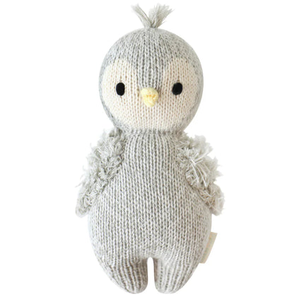Baby penguin | Cuddle + Kind