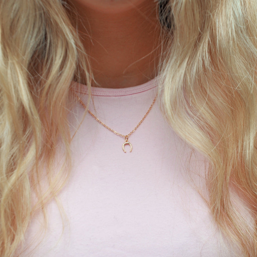 Feeling lucky necklace