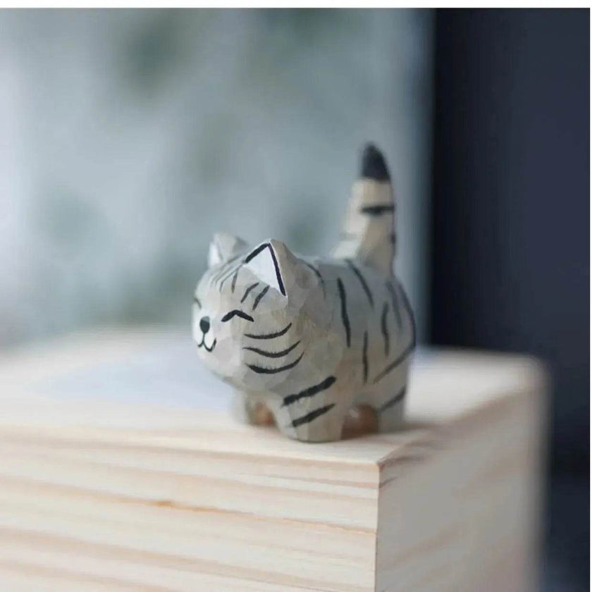 Creative Decorative Hand carved wooden Cat Trinkets Ornaments