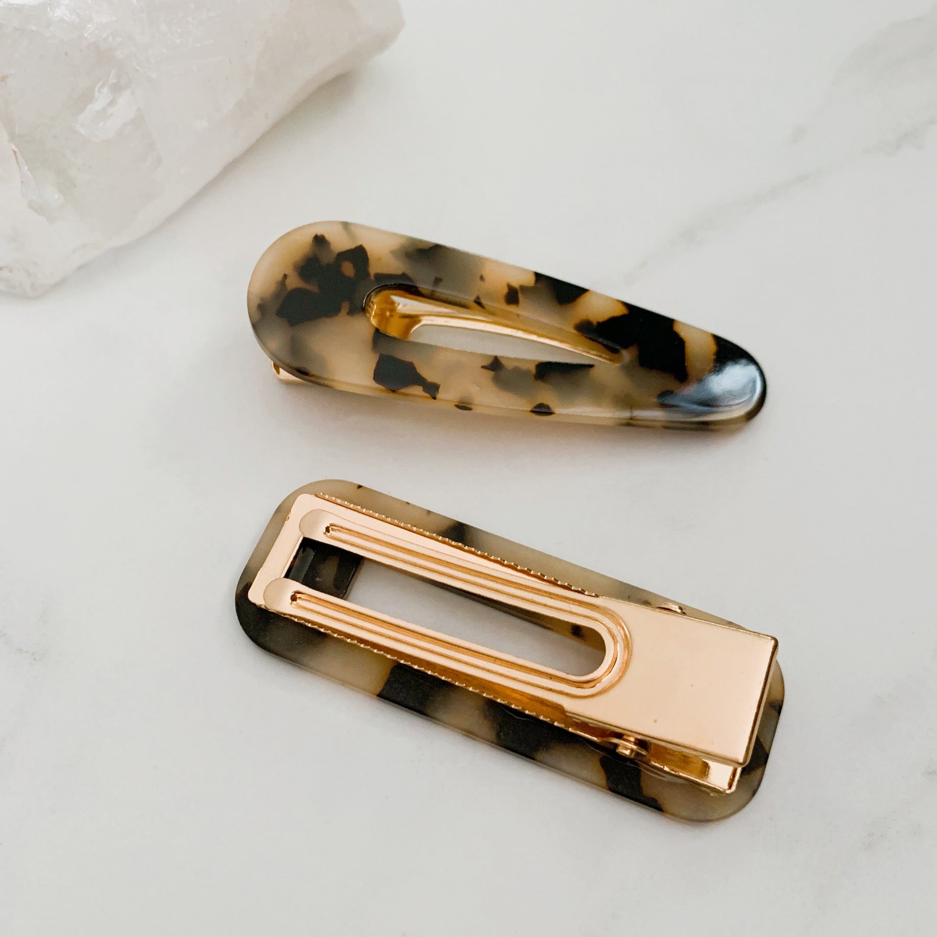 Tortoise shell chunky clips