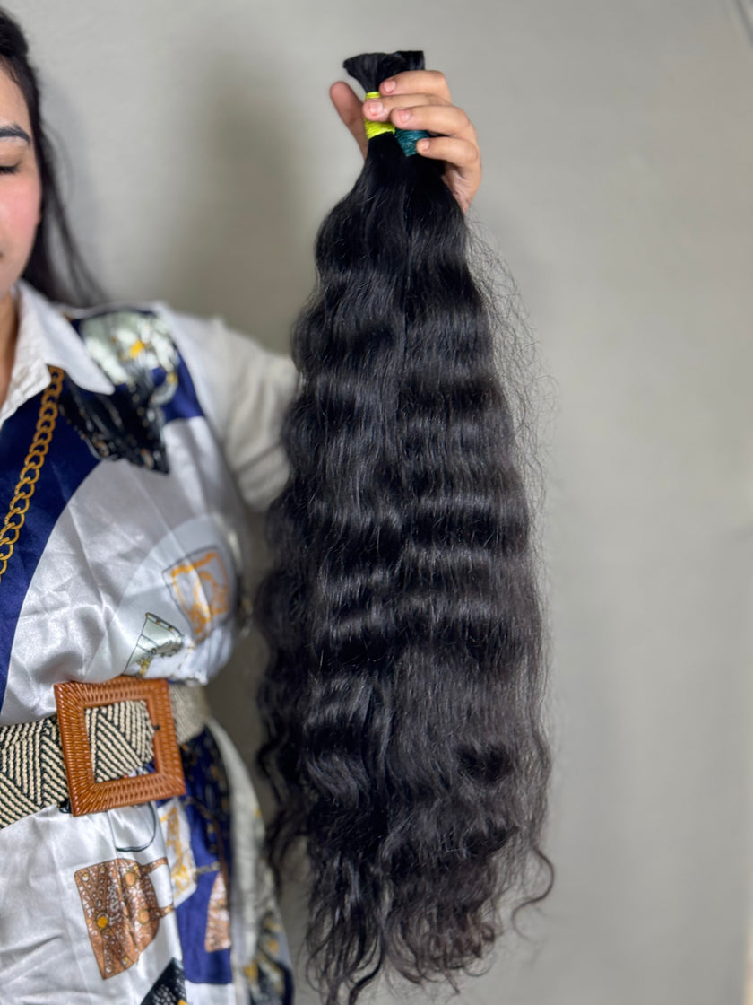 Cheveux en vrac, bouclés, de qualité supérieure, originaires d'Inde.