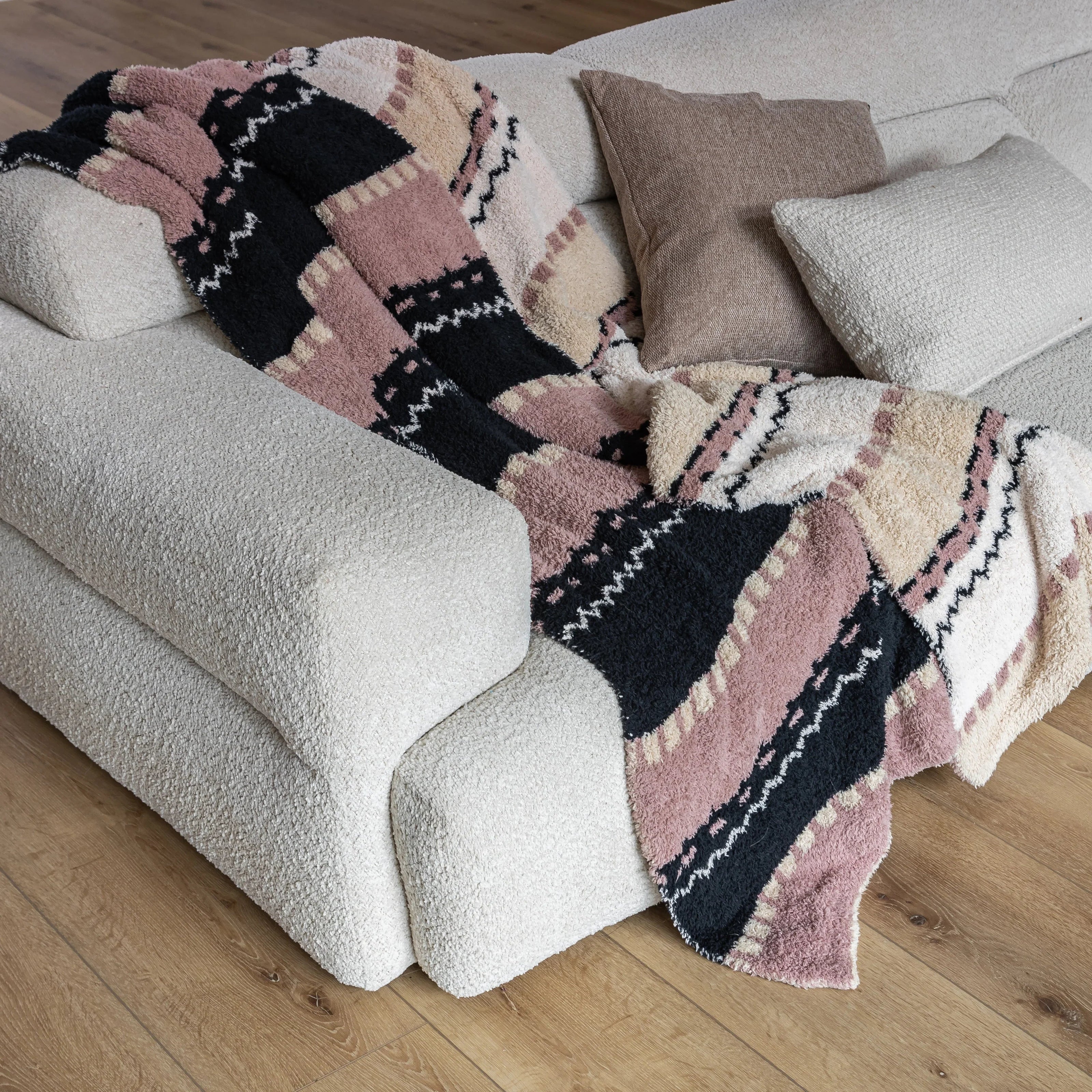 Desert Sunset Geometric Print Extended Throw