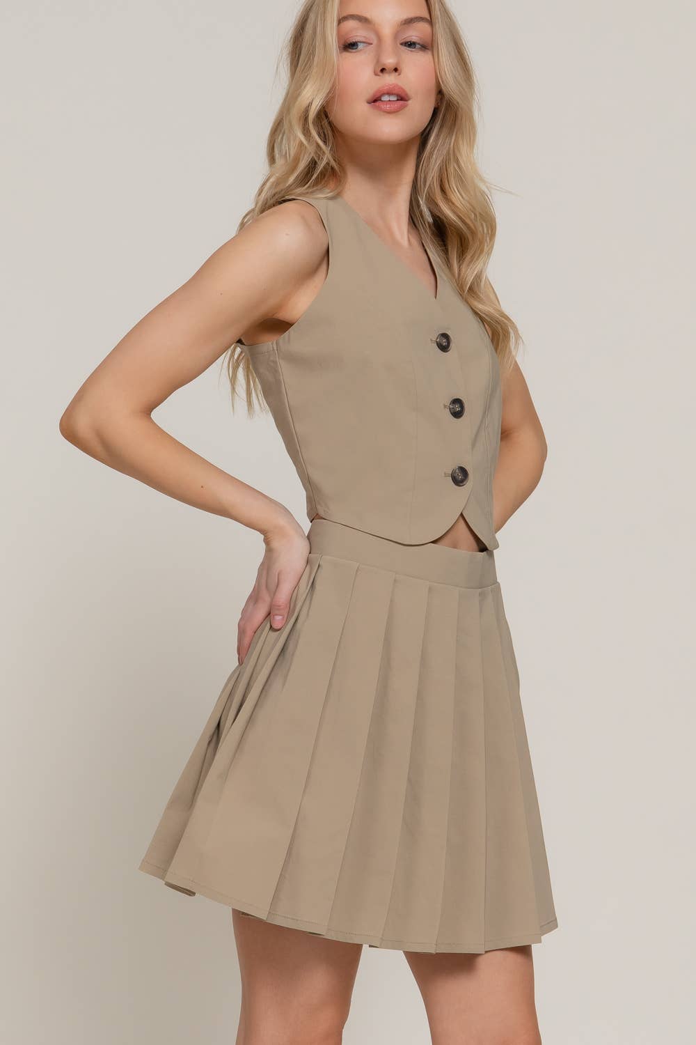 Sahara V-Neck Button Down Vest