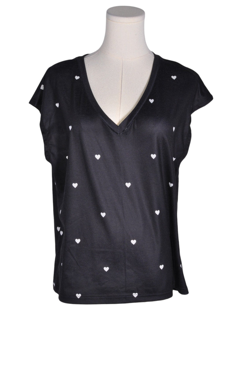 SHEIN Women T-Shirts Regular fit in Black - S