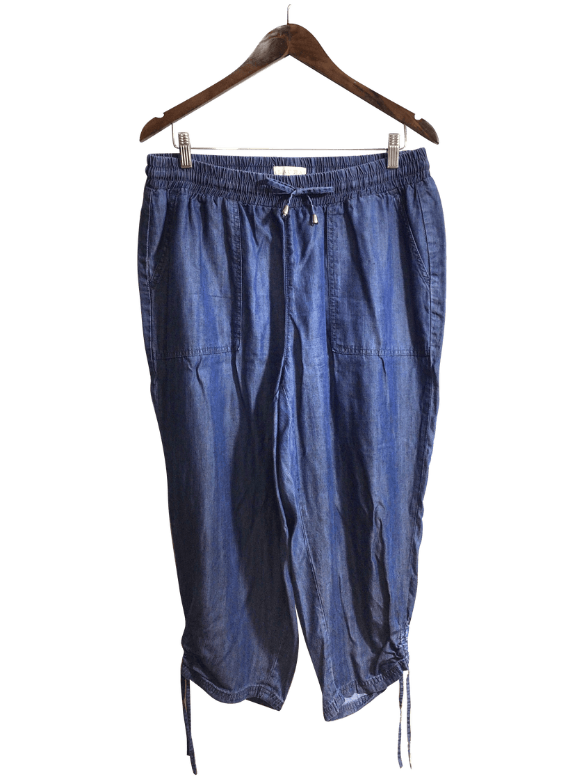 LAURA Women Straight-Legged Jeans Regular fit in Blue - 1X