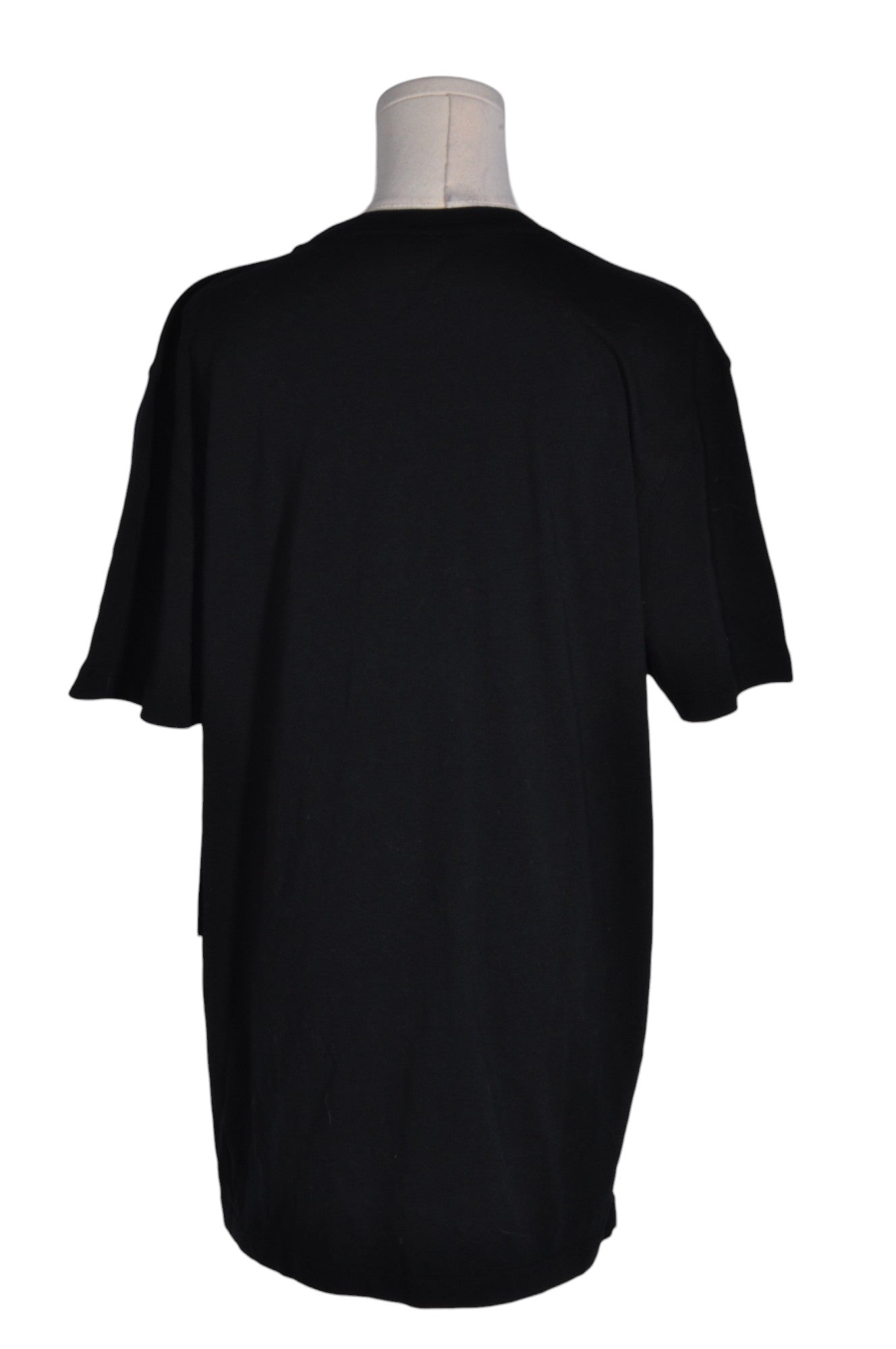 AKADEMIKS Women T-Shirts Regular fit in Black - L