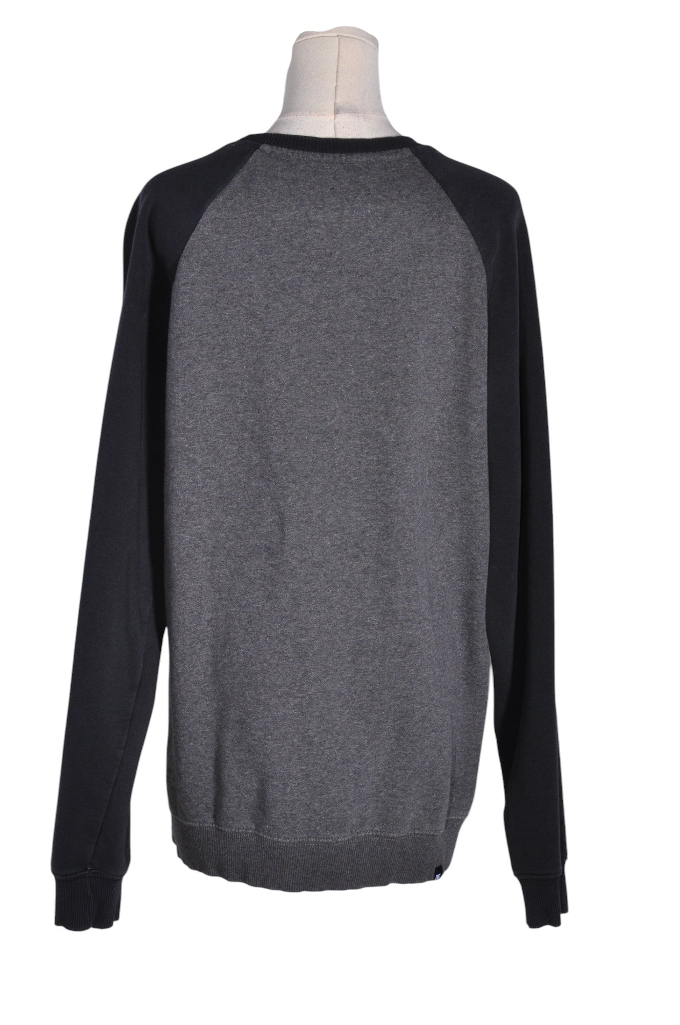 UNBRANDED Women Sweatshirts Regular fit in Black - L