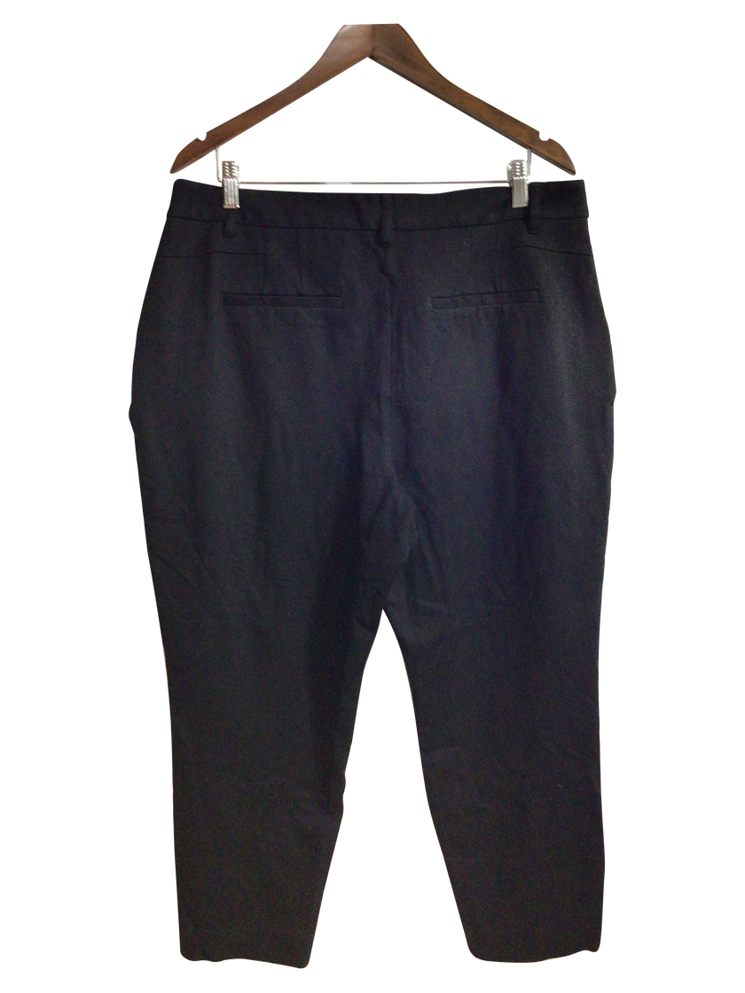 REITMANS Women Work Pants Regular fit in Black - 18