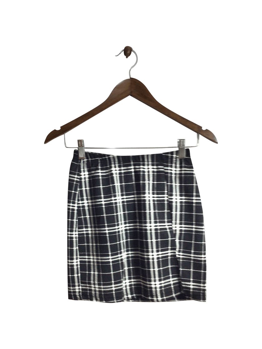 SHEIN Women Casual Skirts Regular fit in Black - XS