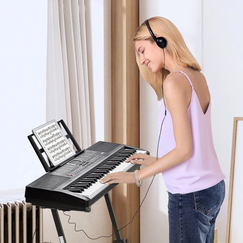 VEVOR 61 Key Digital Keyboard Piano Electric Portable 200 Tones 200 Rhythms