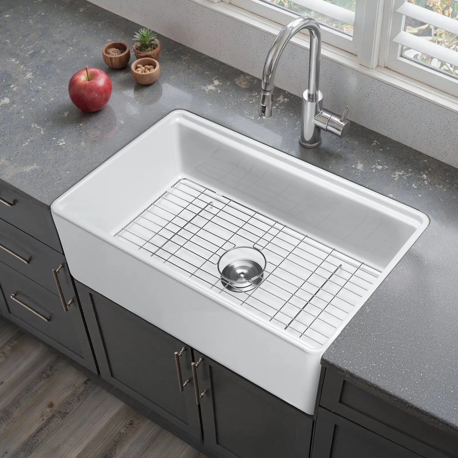 VEVOR 32.5 in Farmhouse Sink Undermount Kitchen Single Bowl Basin Fireclay White