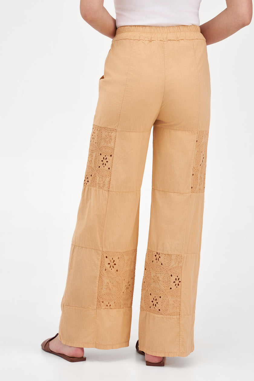 Women's Woven Trousers