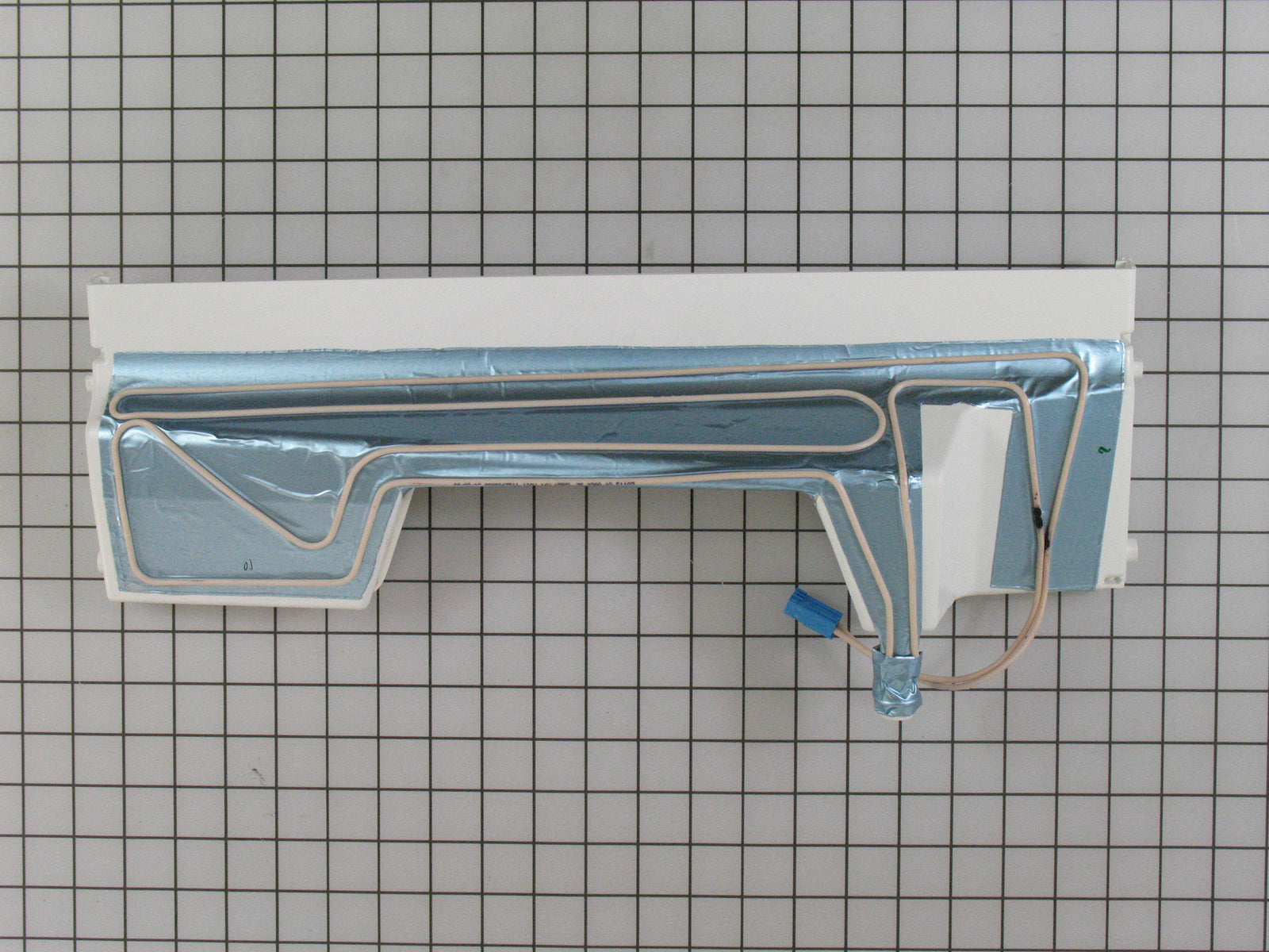 Pièce de rechange pour élément chauffant de réfrigérateur Bosch 11021379