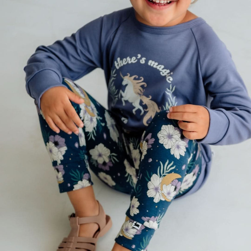 Baby/Kids' Graphic Bamboo Raglan Sleeve Pullover | Planets In Graphite