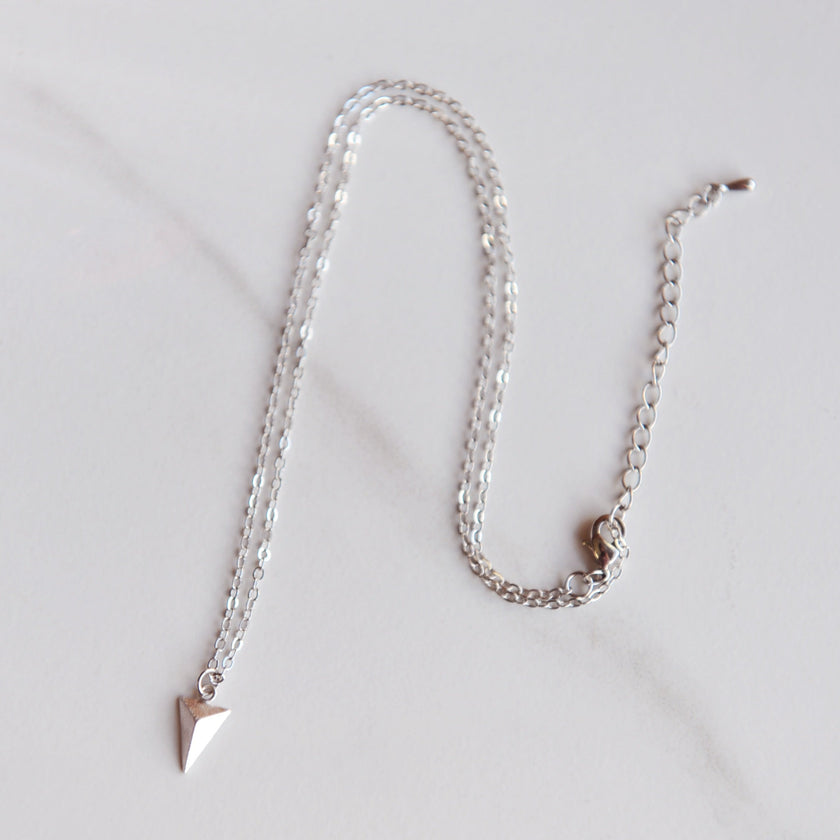 CLAIRE, Dainty Minimalist Geometric Everyday Necklace