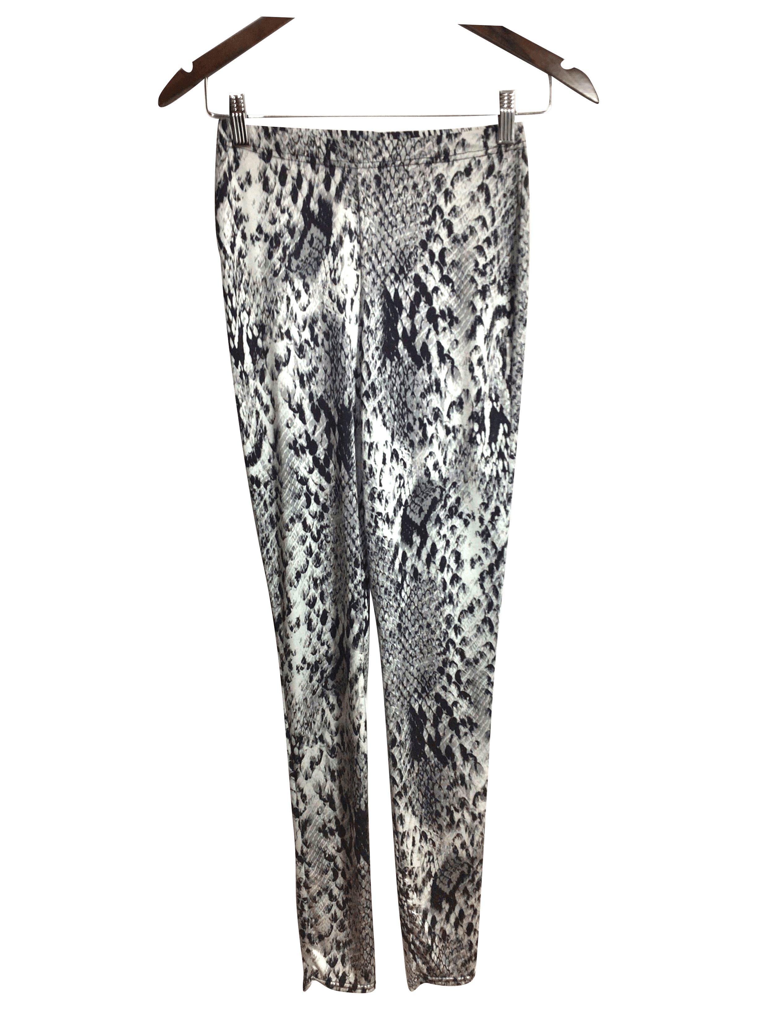 PRETTY LITTLE THING Women Activewear Leggings Regular fit in Black - XS