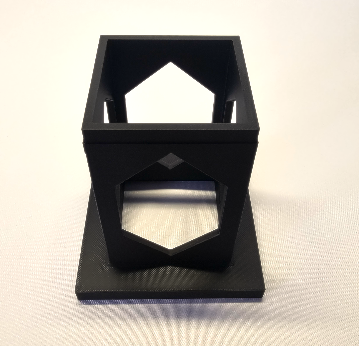 Dice Throne Adventures - Tile holders with storage tower