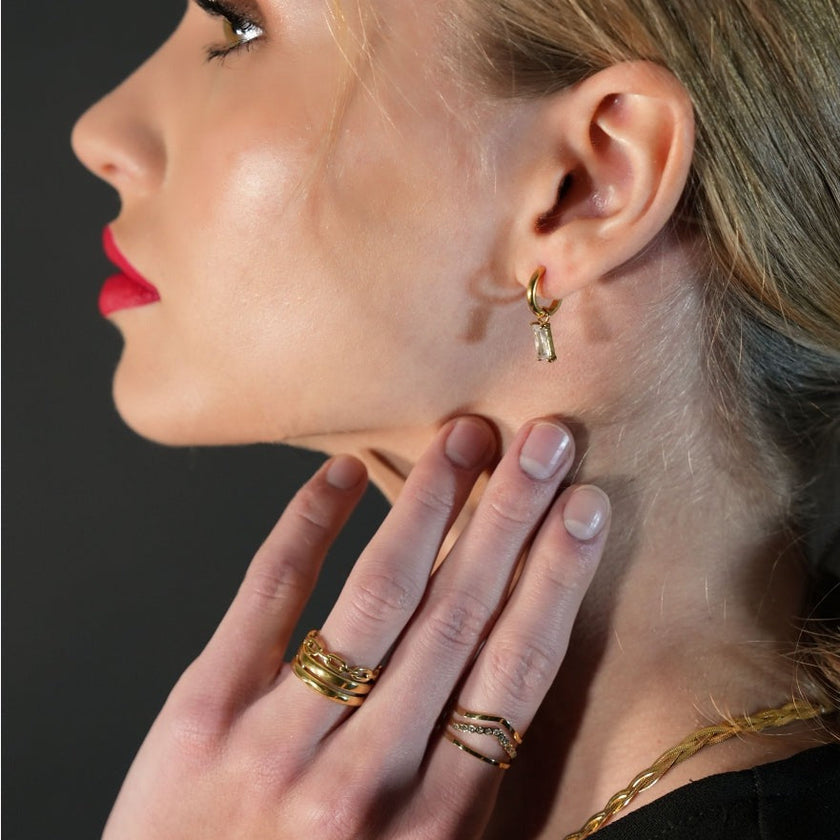 Bague JUAANA à trois rangées de zircons.