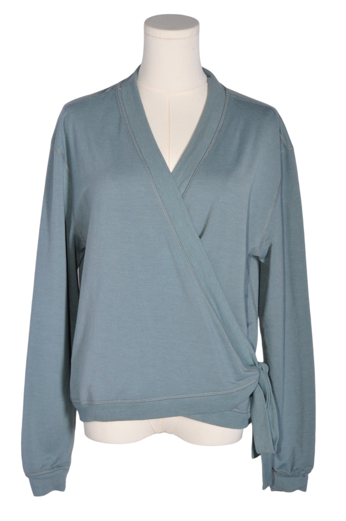 THRIVE SOCIETE Women Blouses Regular fit in Blue - M