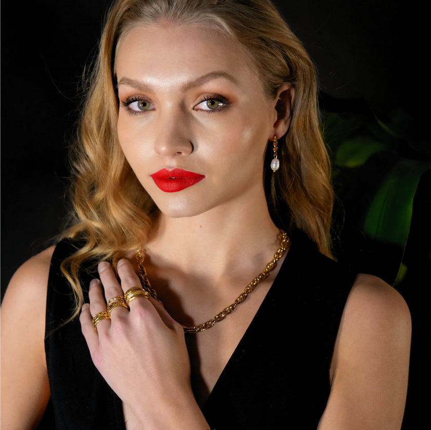 Boucles d'oreilles pendantes en perles d'eau douce naturelles CATH.