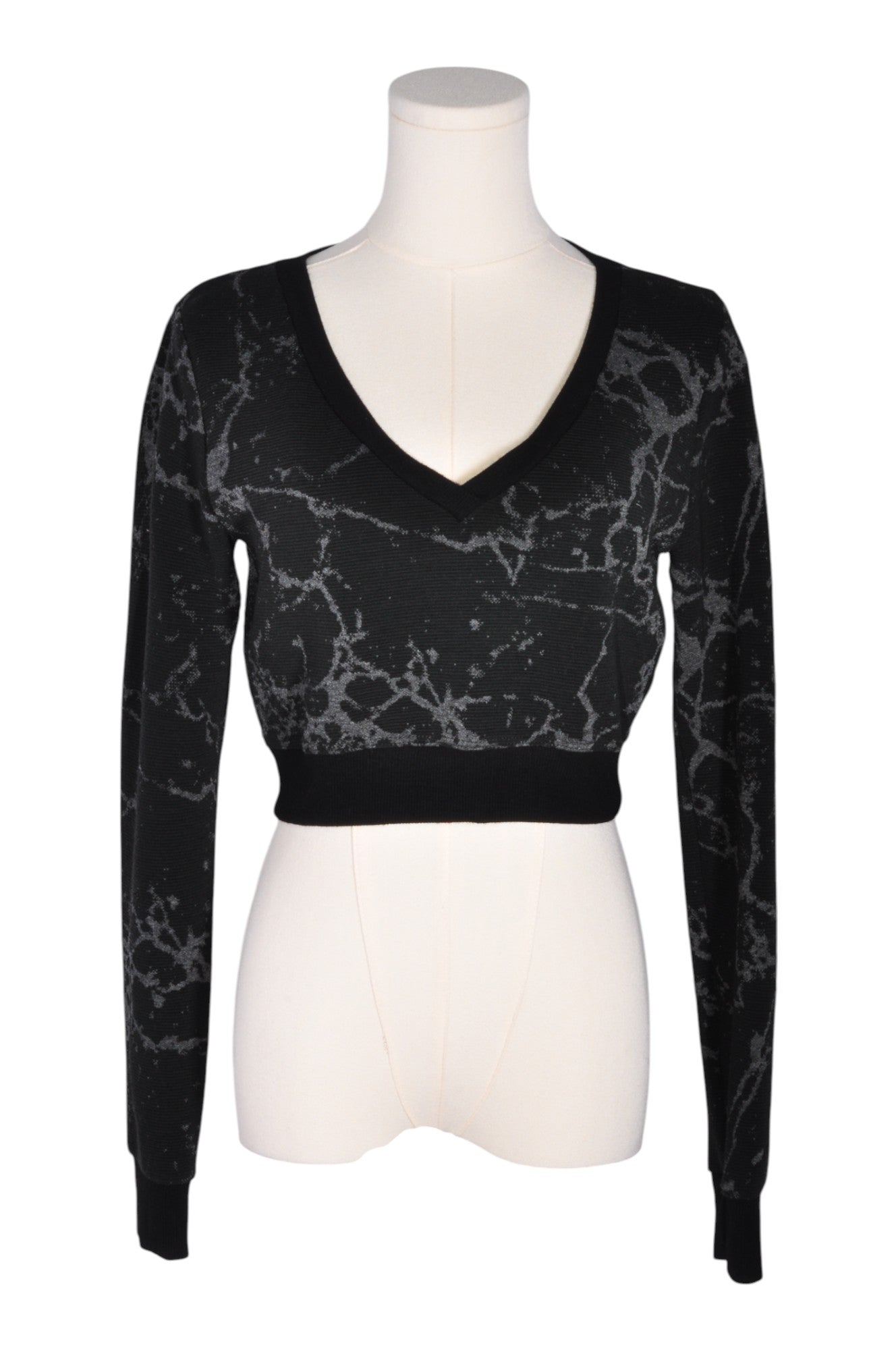 BLACK HALO Women Crop Tops Regular fit in Black - M