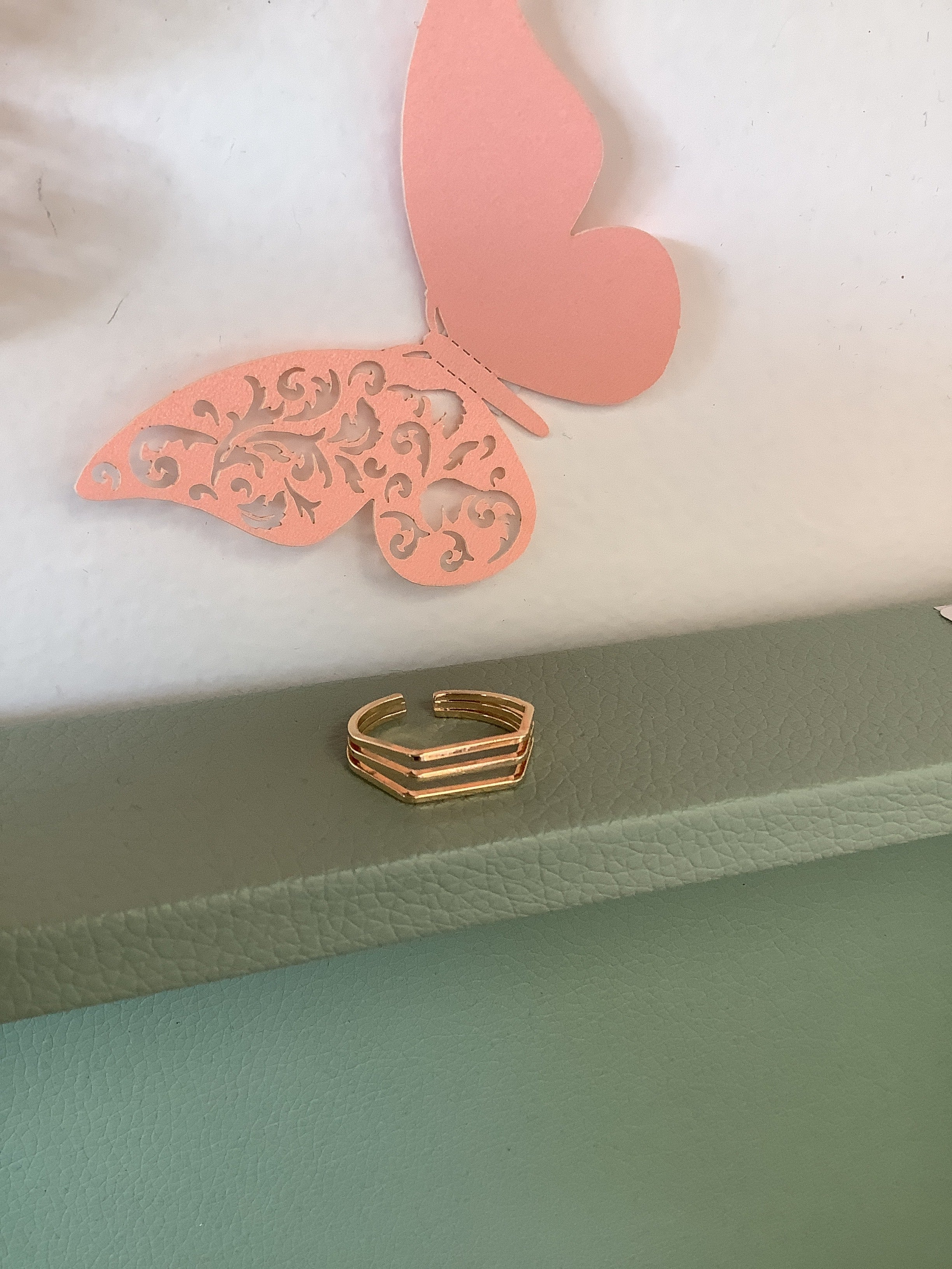 Standout Everly Gold Ring
