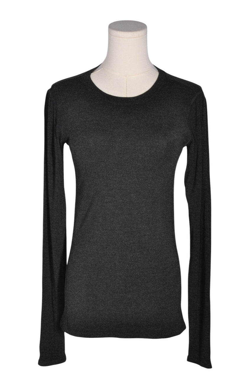 FOREVER 21 Women T-Shirts Regular fit in Black - S