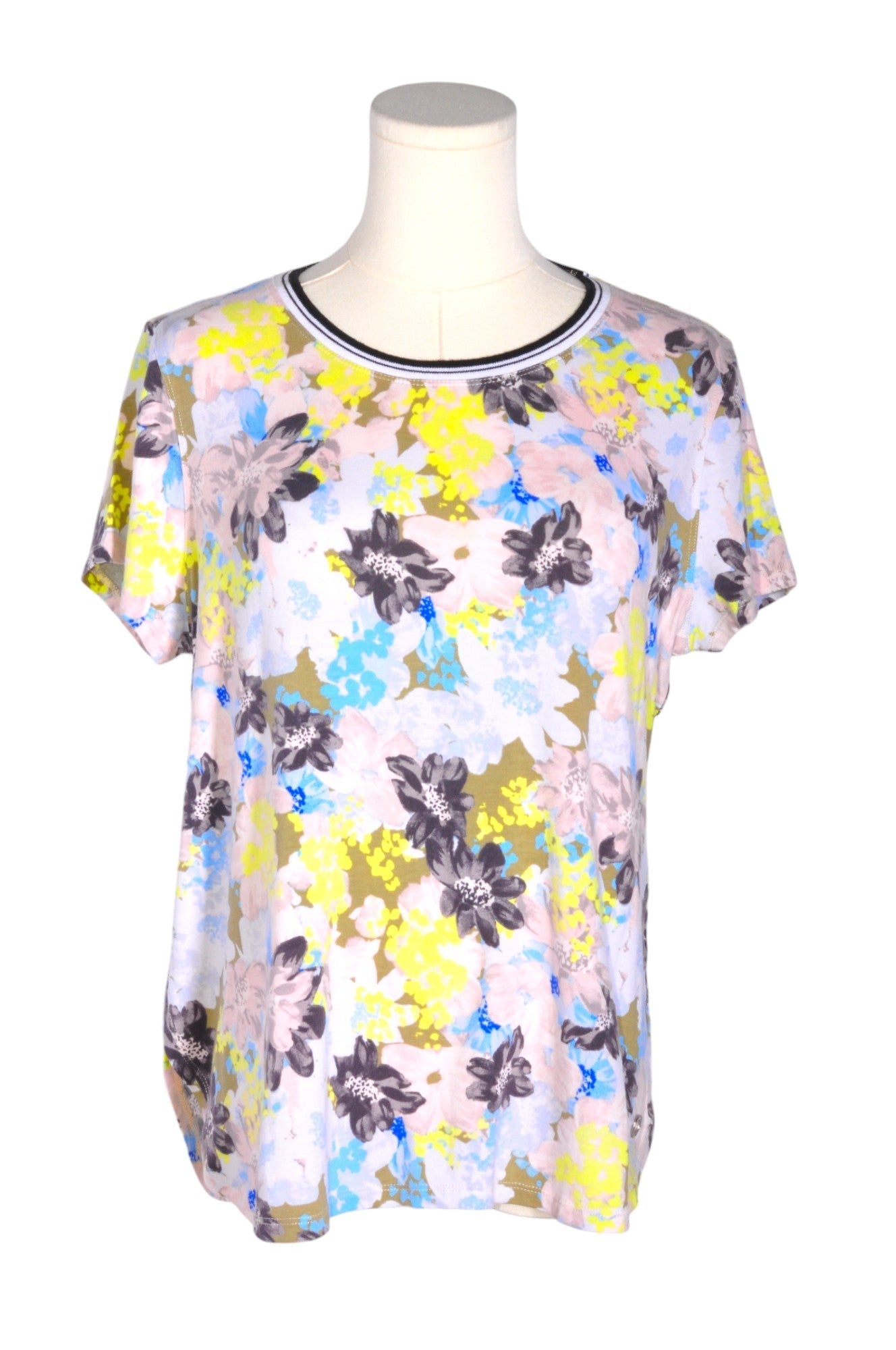 CALVIN KLEIN Women T-Shirts Regular fit in White - L