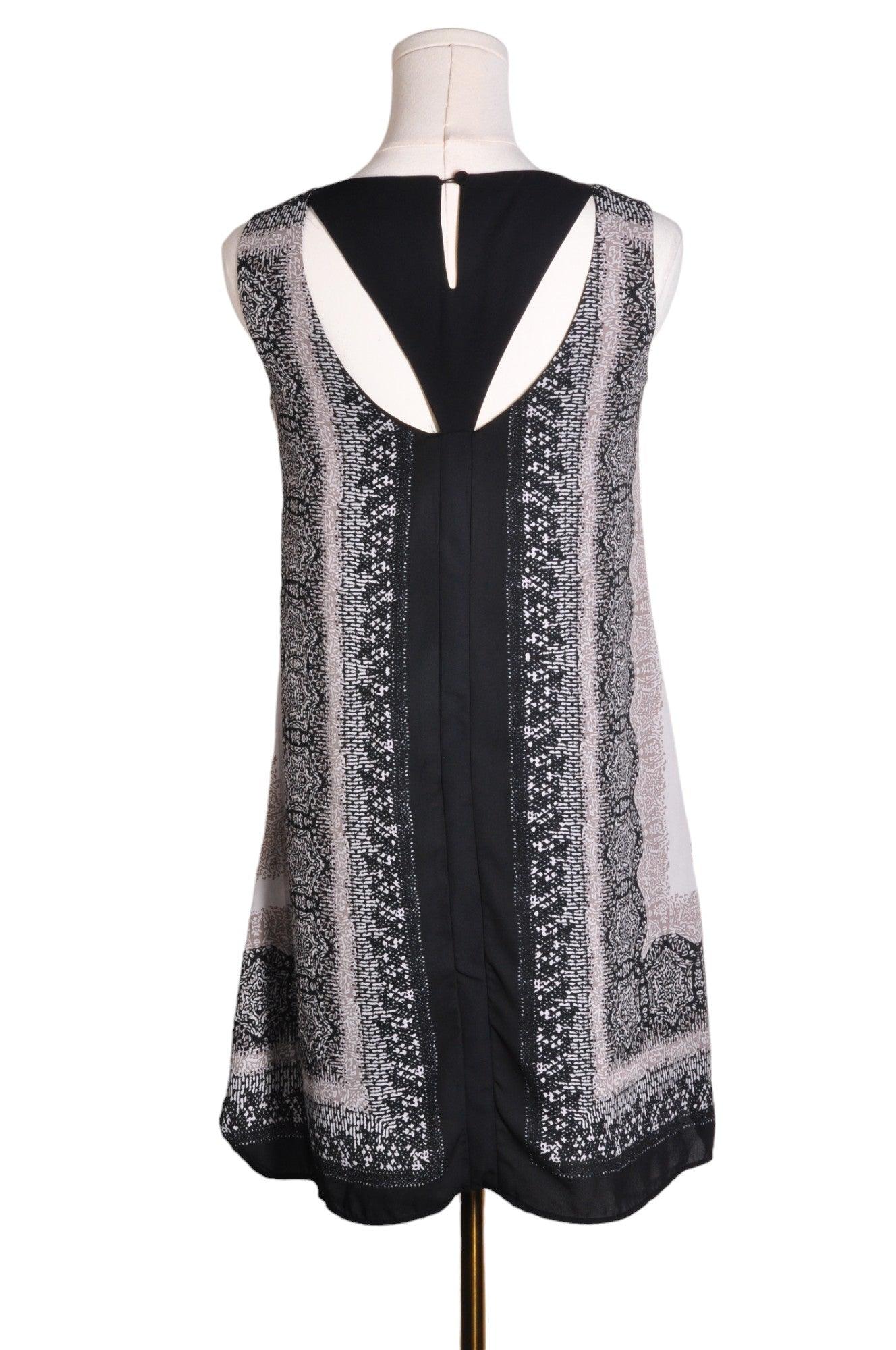 PHILOSOPHY Women High Low Dresses Regular fit in Black - XS