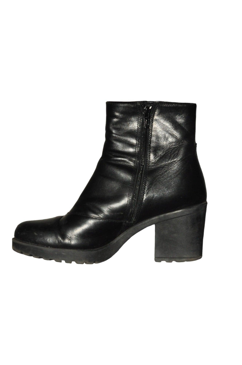 VAGABOND Women Boots Regular fit in Black - 41