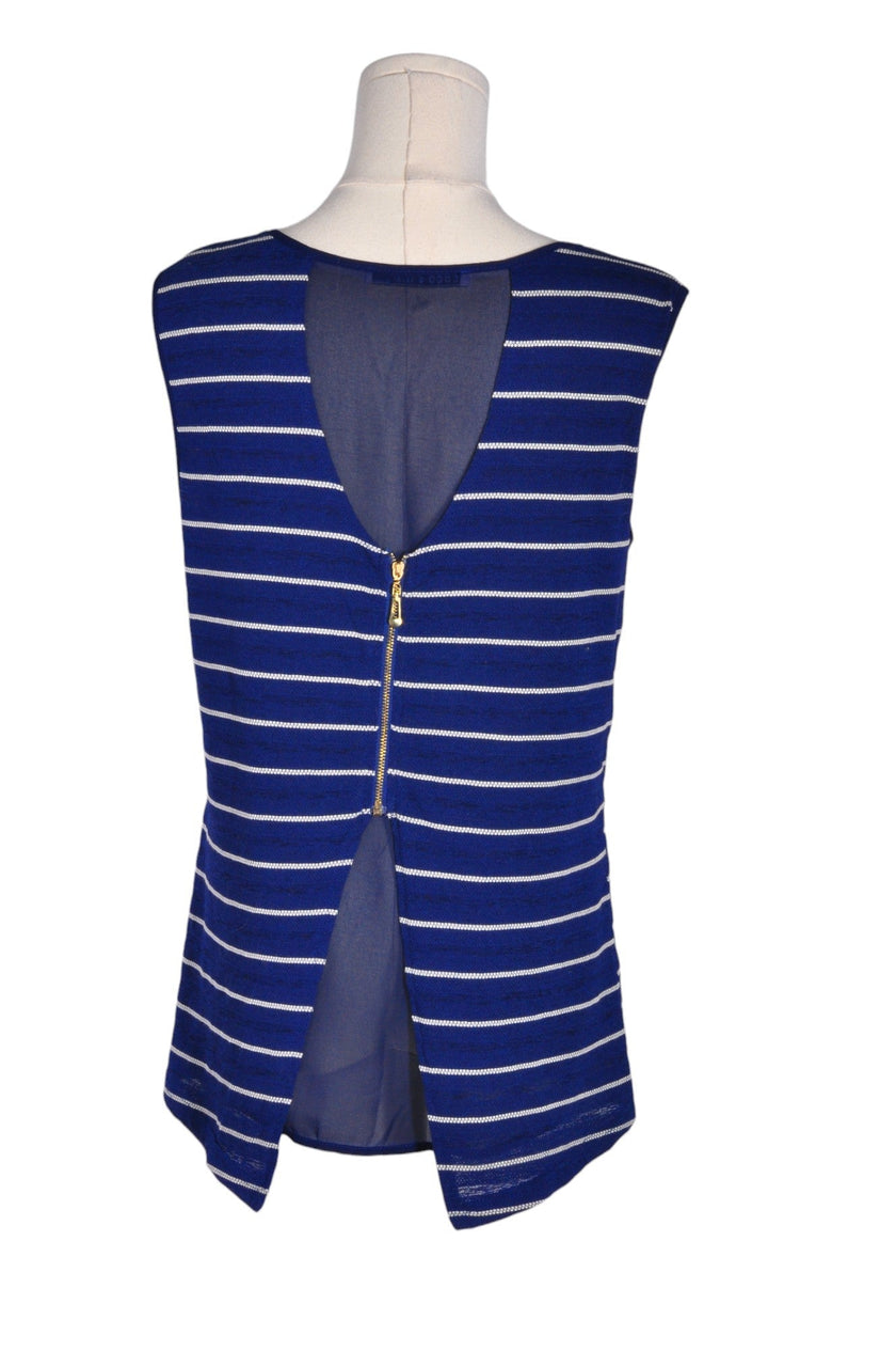 COCO & TASHI Women Tank Tops Regular fit in Blue - M