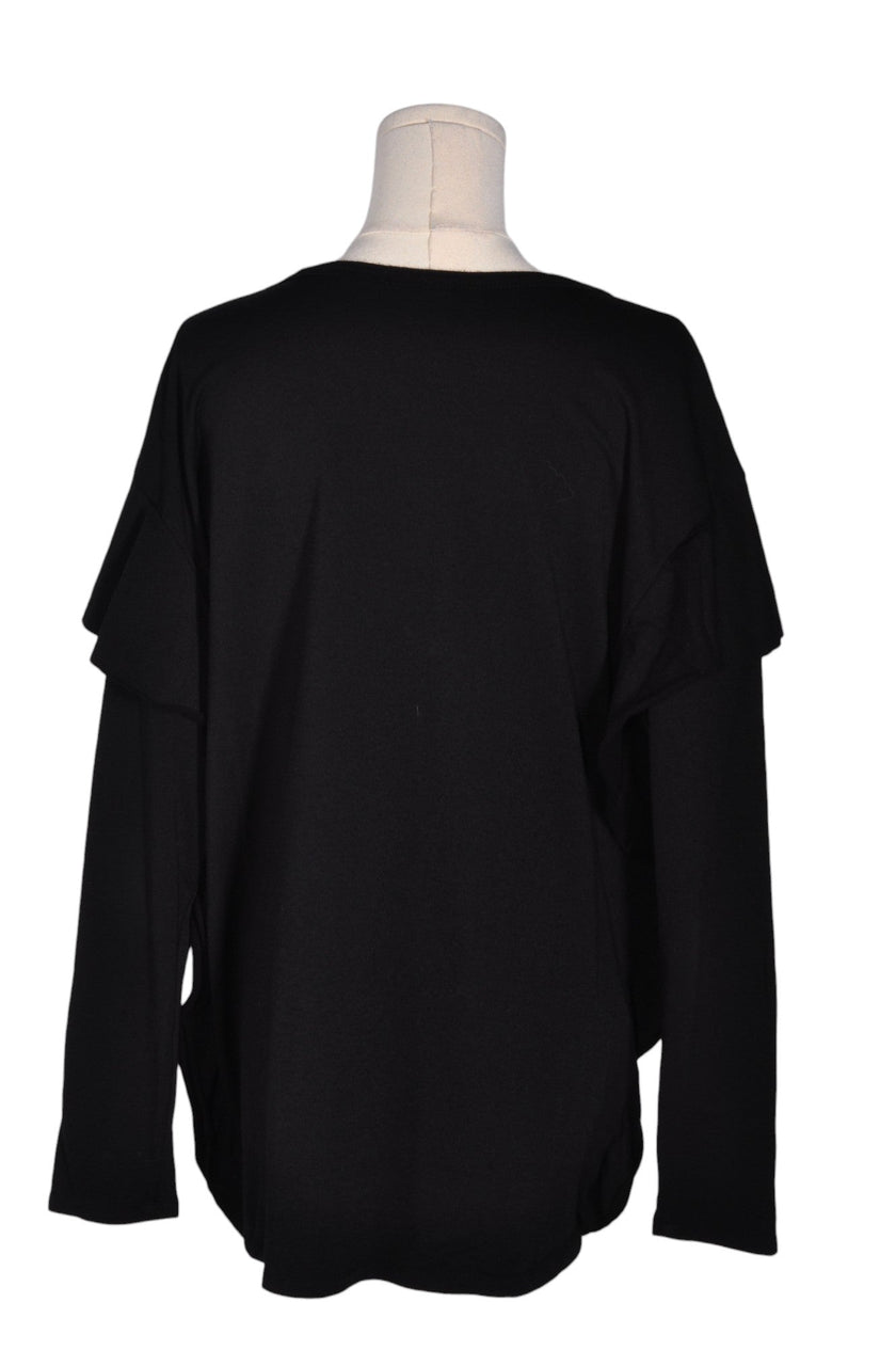 STUDIO Women T-Shirts Regular fit in Black - M