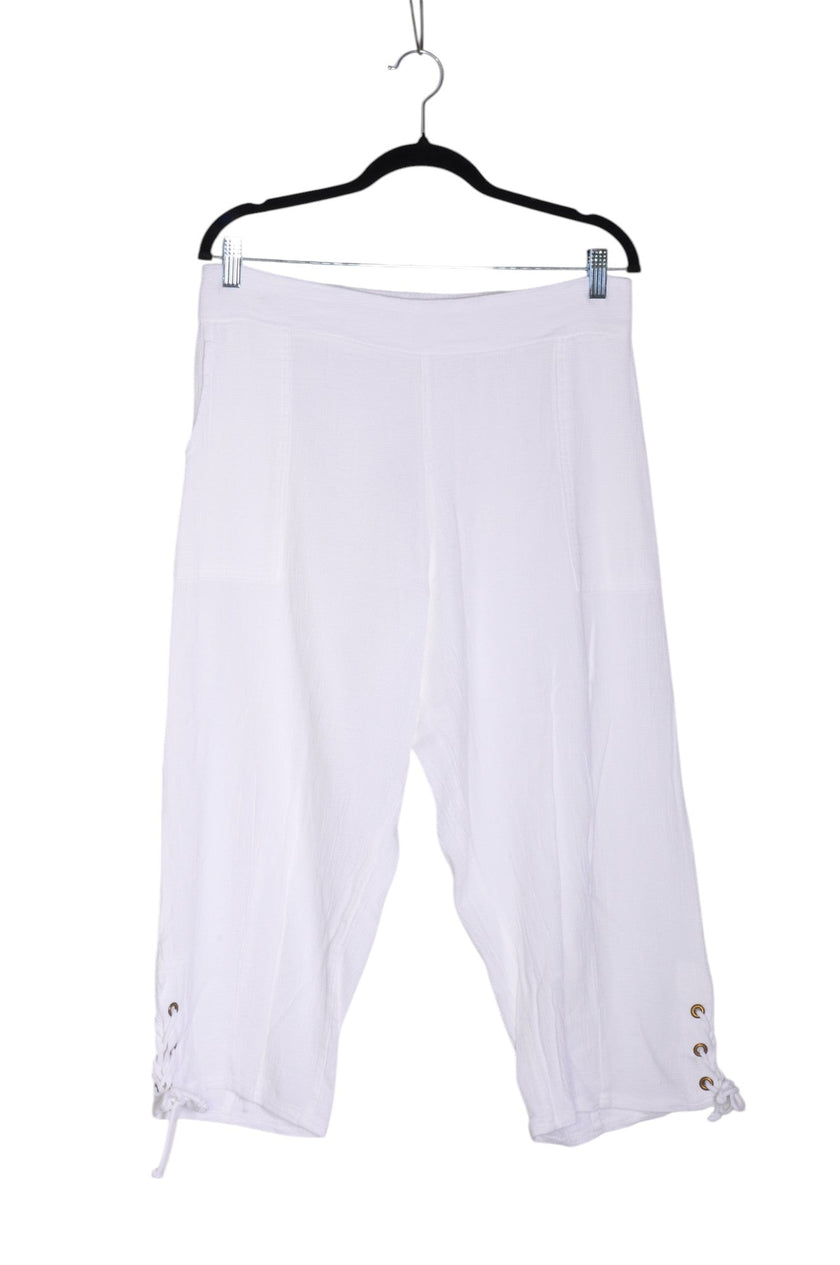 EZZE WEAR Women Capri Pants Regular fit in White - L