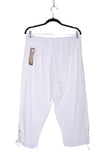 EZZE WEAR Women Capri Pants Regular fit in White - L