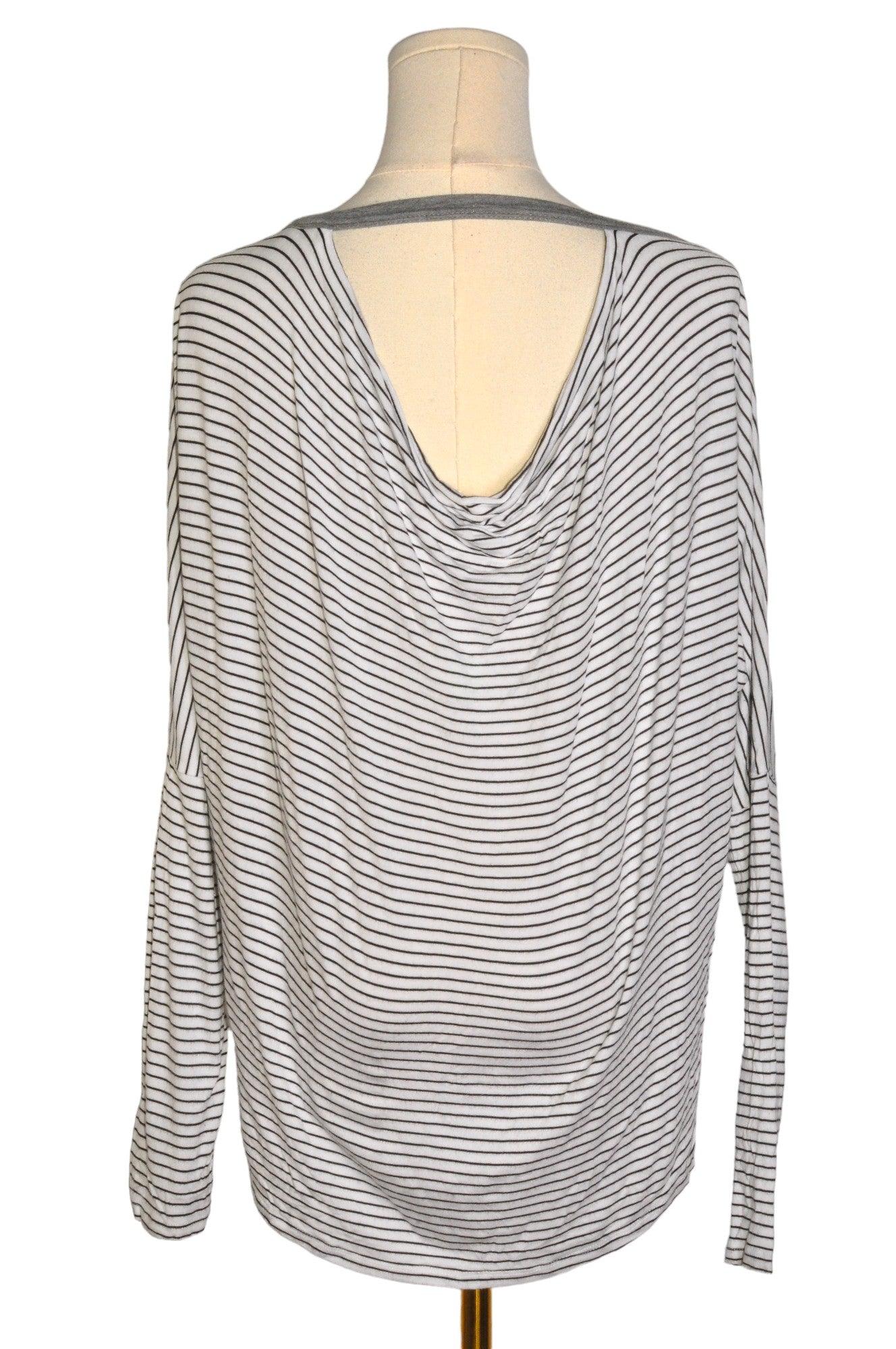 CABLE & GAUGE Women T-Shirts Regular fit in White - XS
