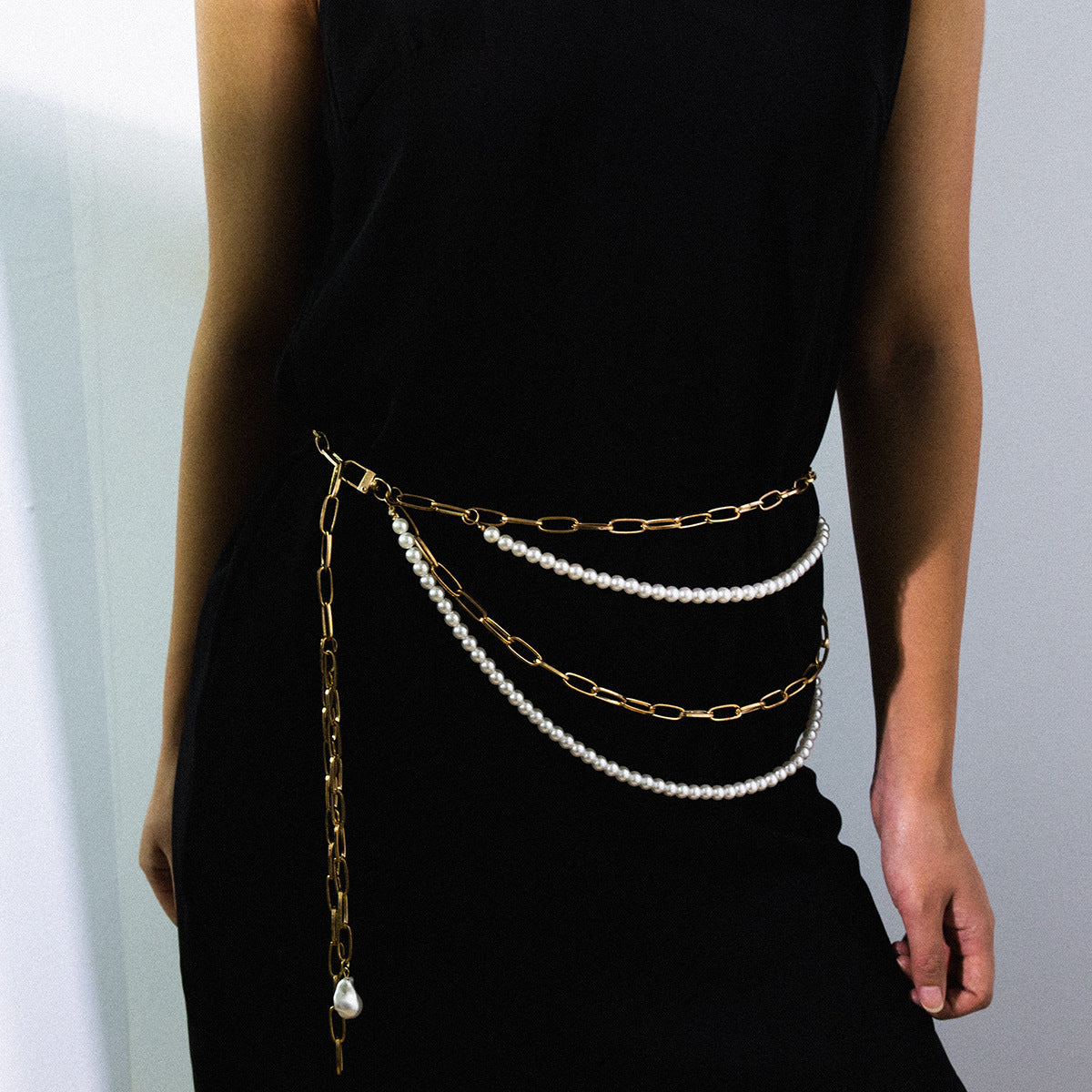 Women's Multilayer Pearl Chain Tassel Waist Chain – Gold Retro Body Jewelry