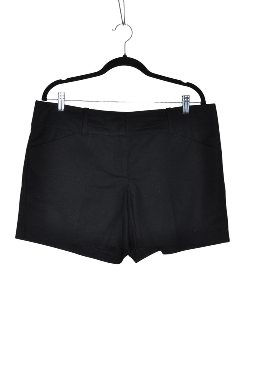 ANN TAYLOR Women Classic Shorts Regular fit in Black - 12