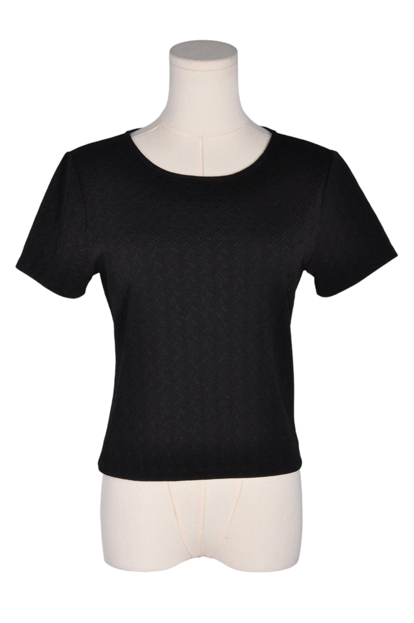 FOREVER 21 Women T-Shirts Regular fit in Black - M