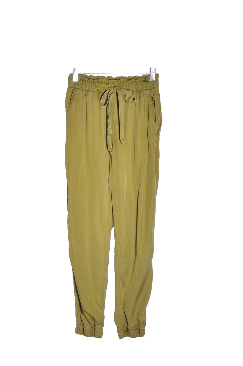 STREETWEAR SOCIETY Women Cargo Pants Regular fit in Green - M