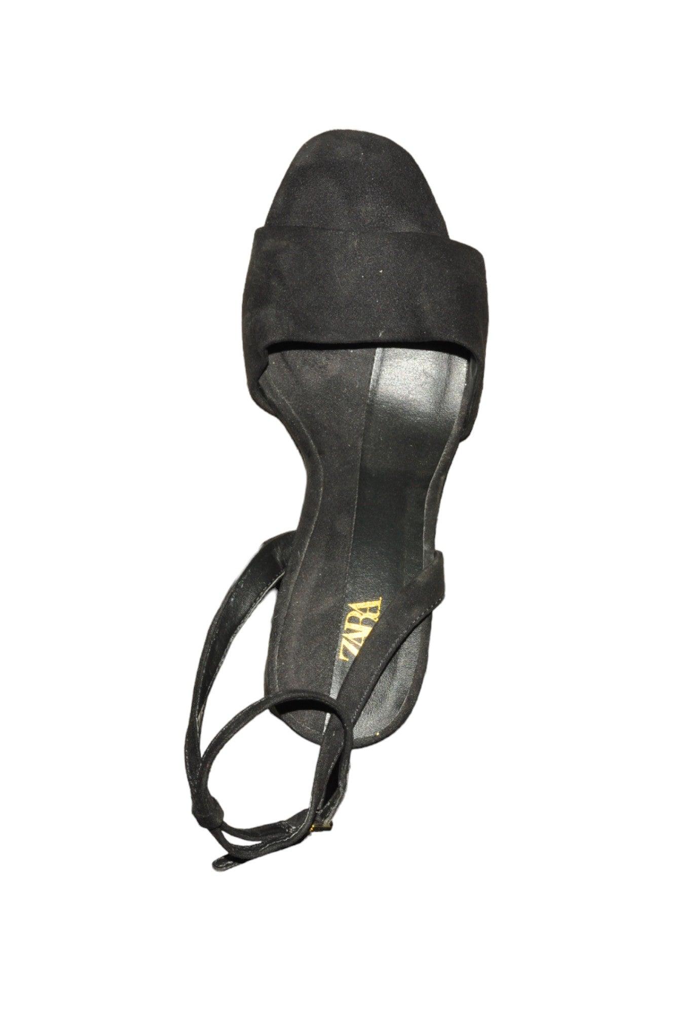 ZARA Women Sandals Regular fit in Black - 37