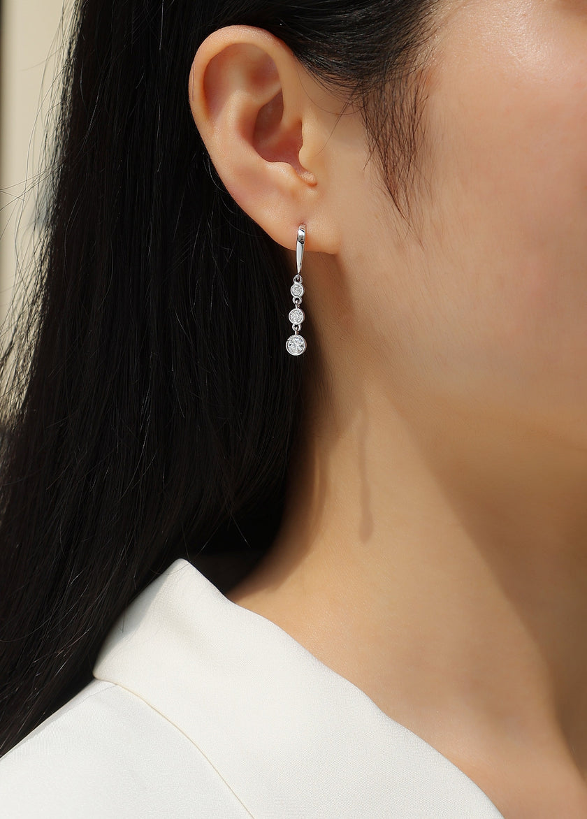 Starlight Moissanite Stud Earrings – 0.3ct S925 Silver | GRA Certified