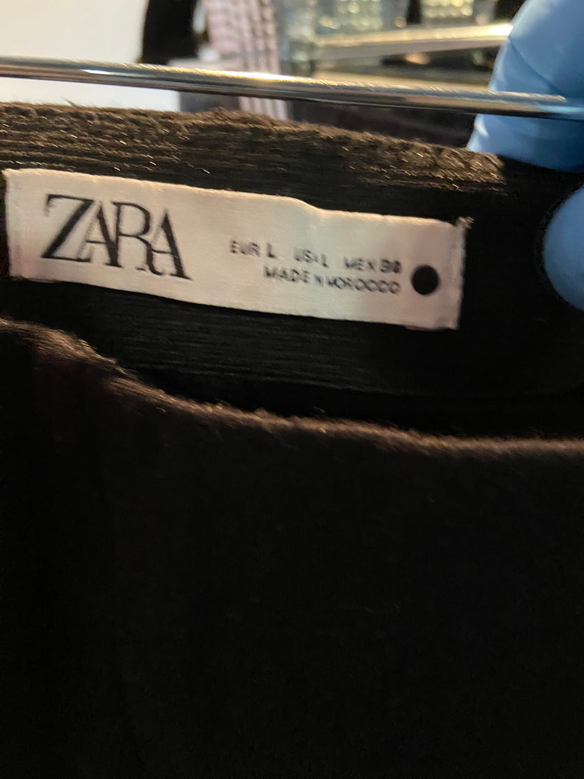 ZARA Women Work Pants Regular fit in Black - L