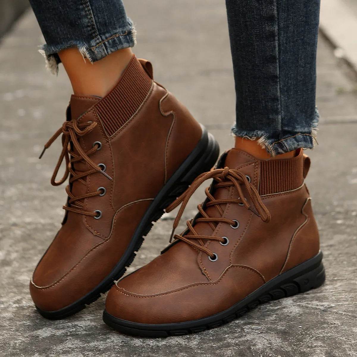 Round Toe Lace-up Ankle Boots Fall Winter Fashion Versatile Non-slip Flat Shoes Retro Western Cowboy Ankle Boot For Women