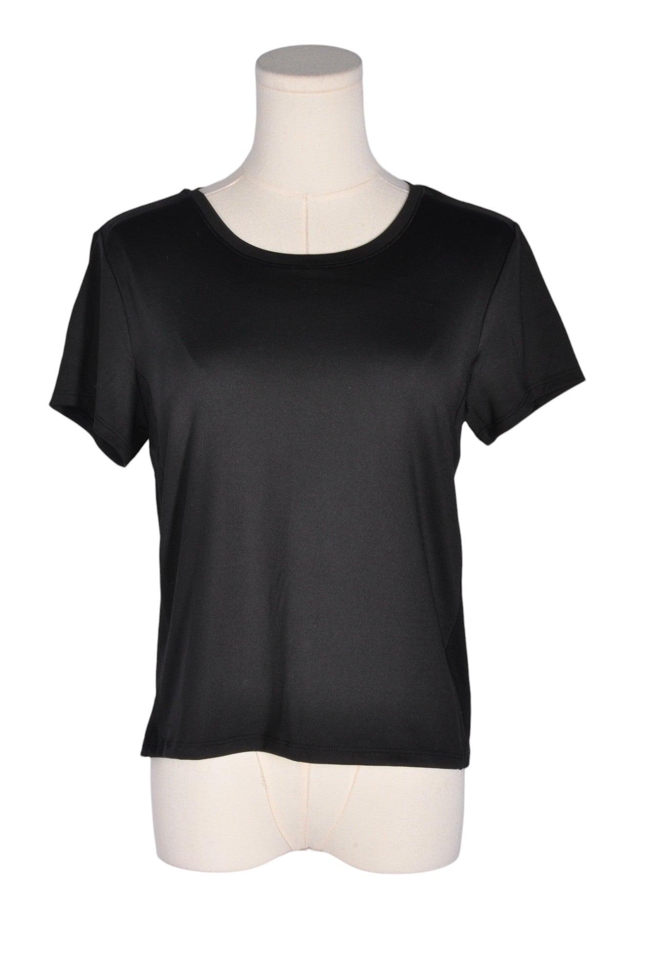 UNBRANDED Women T-Shirts Regular fit in Black - S