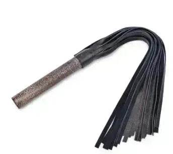 Hot BDSM Spanking Flogger Whip Genuine Leather Archaize Wooden Handle BDSM Spanking Paddles