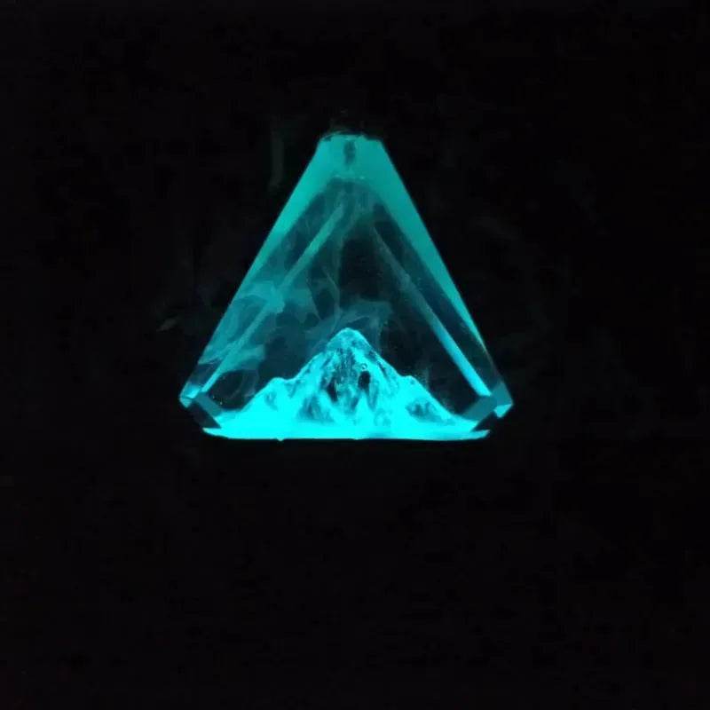 Snow Mountain Aurora Luminous Pendant Noctilucent Resin Necklace